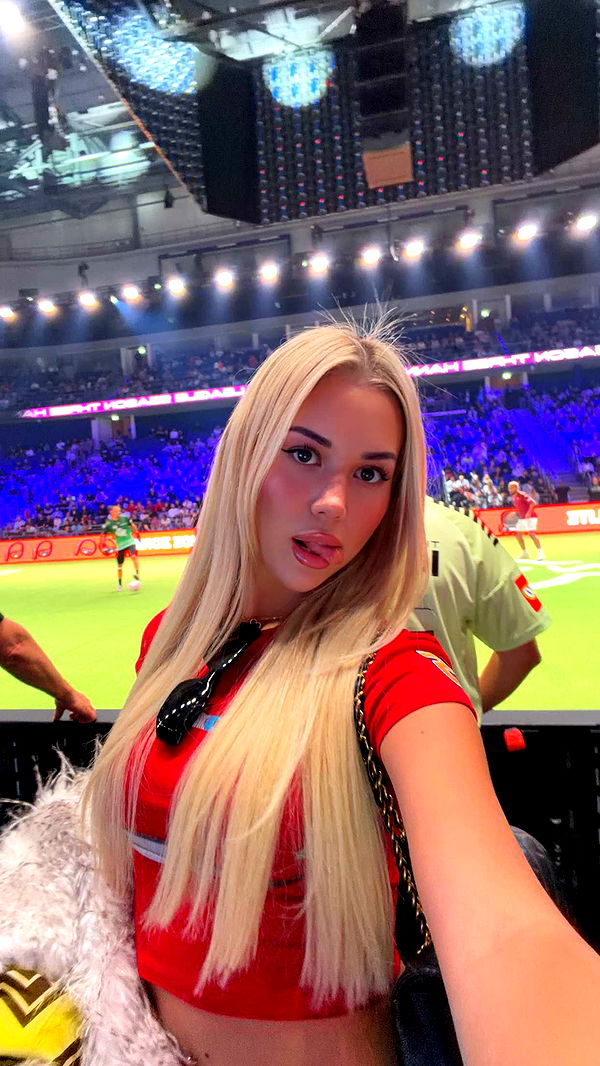 samantrasunny image ~ Altpins