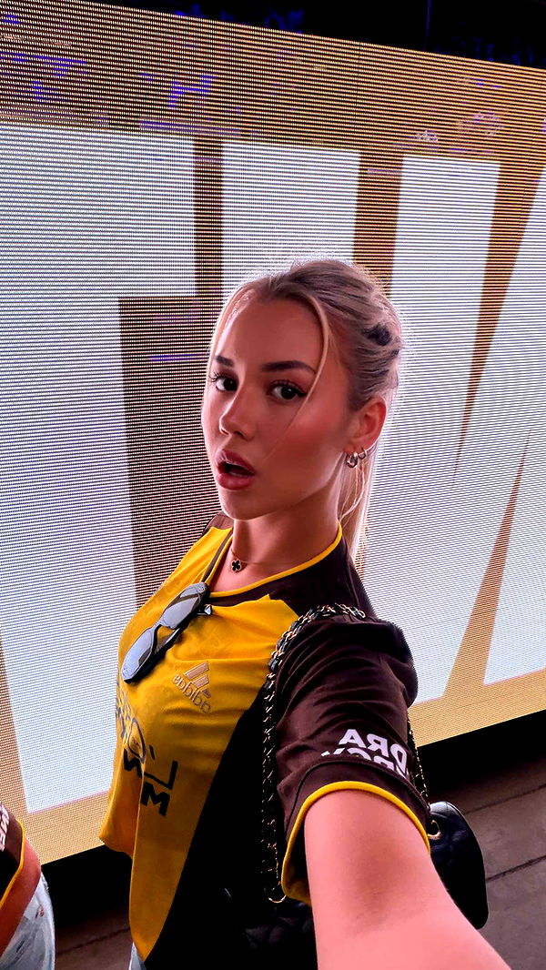 samantrasunny image ~ Altpins