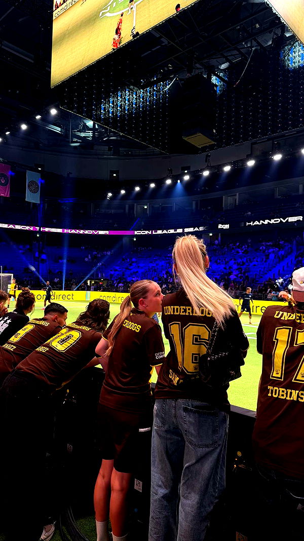 samantrasunny image ~ Altpins