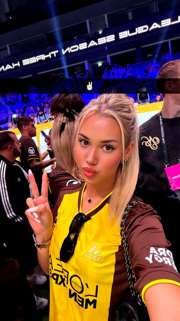 samantrasunny image ~ Altpins