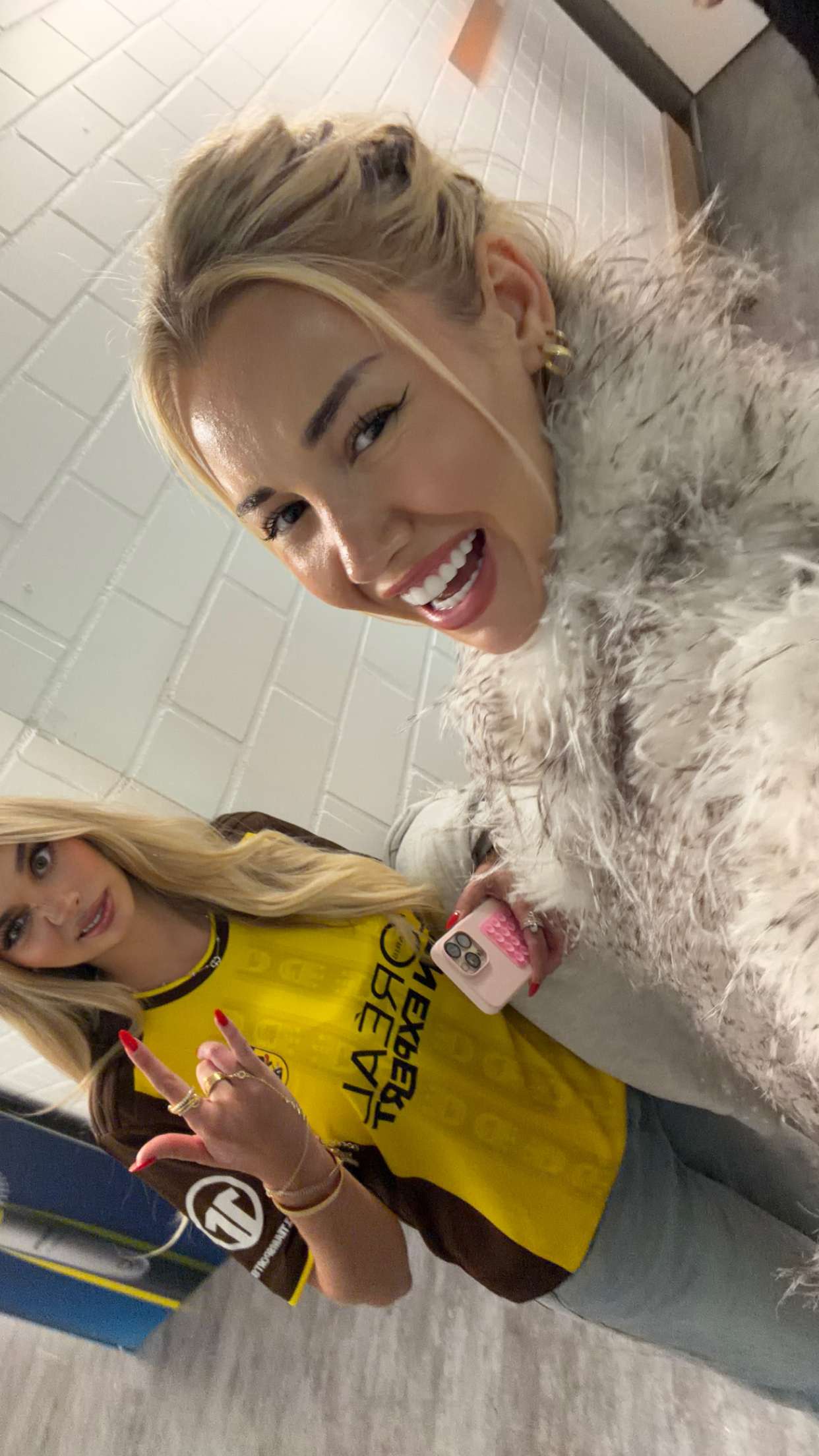 samantrasunny snapchat image archive image