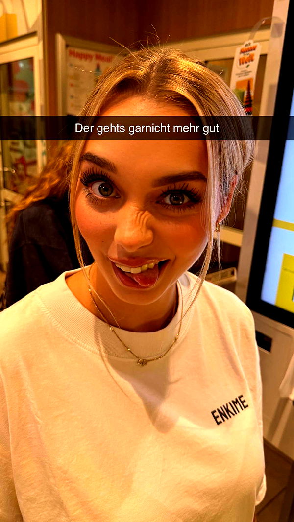 samantrasunny image ~ Altpins