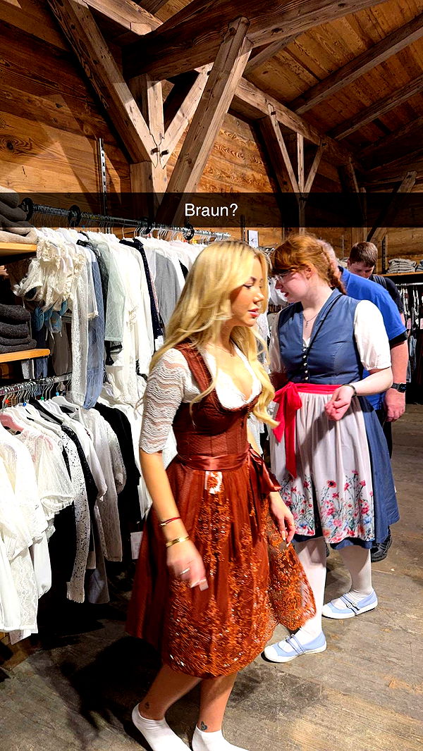 samantrasunny image ~ Altpins