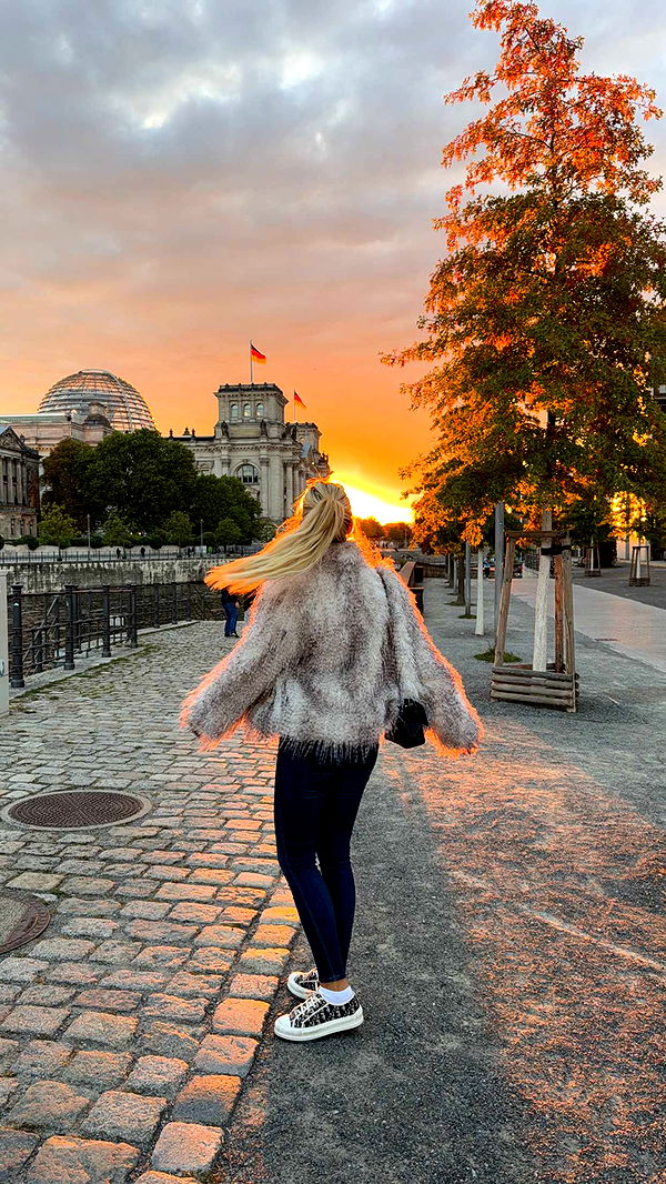 samantrasunny image ~ Altpins