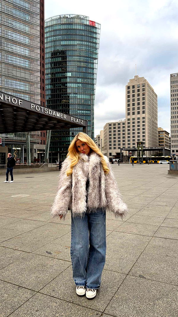 samantrasunny image ~ Altpins