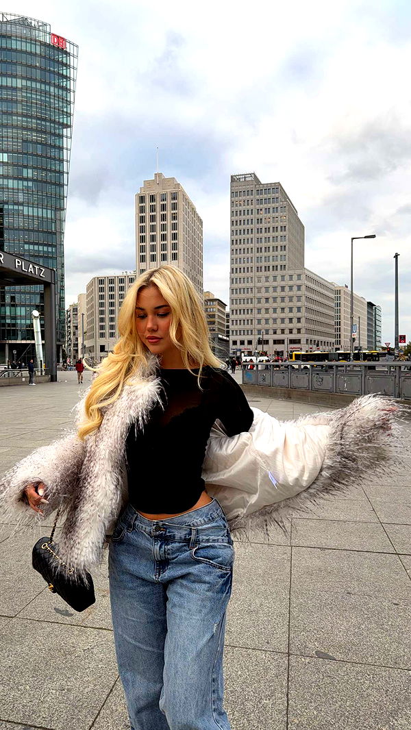 samantrasunny image ~ Altpins