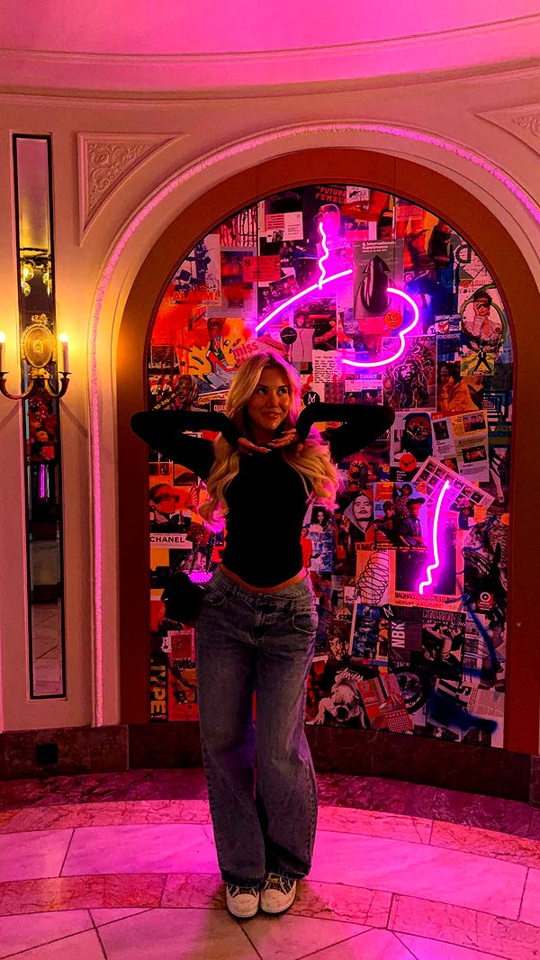 samantrasunny image ~ Altpins