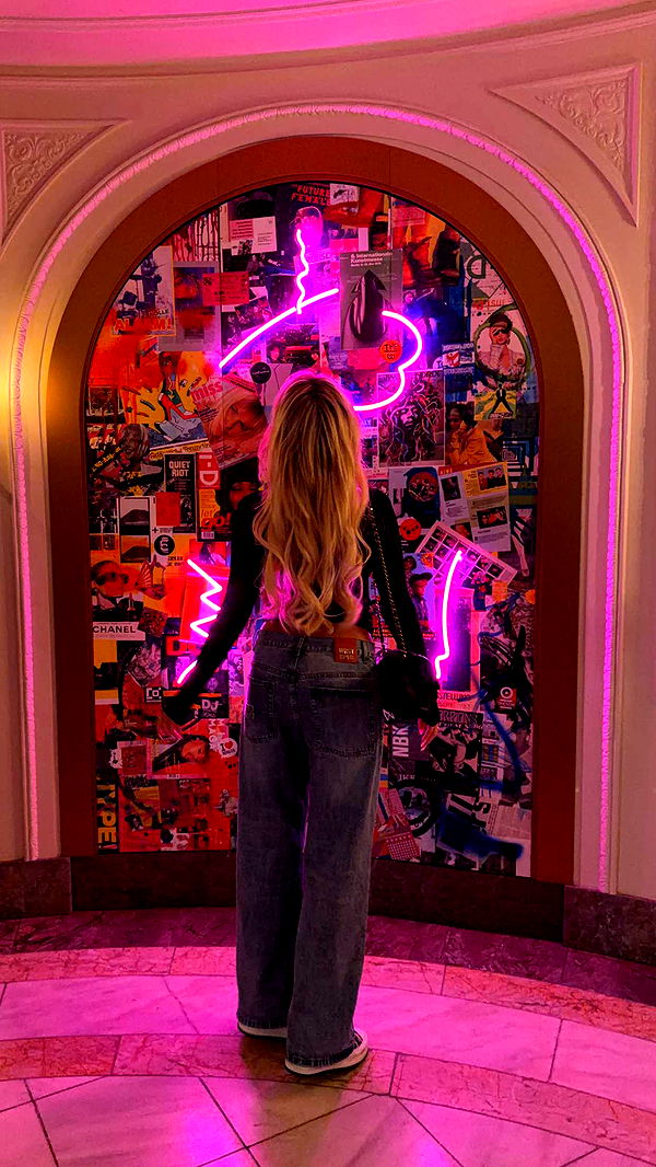 samantrasunny image ~ Altpins