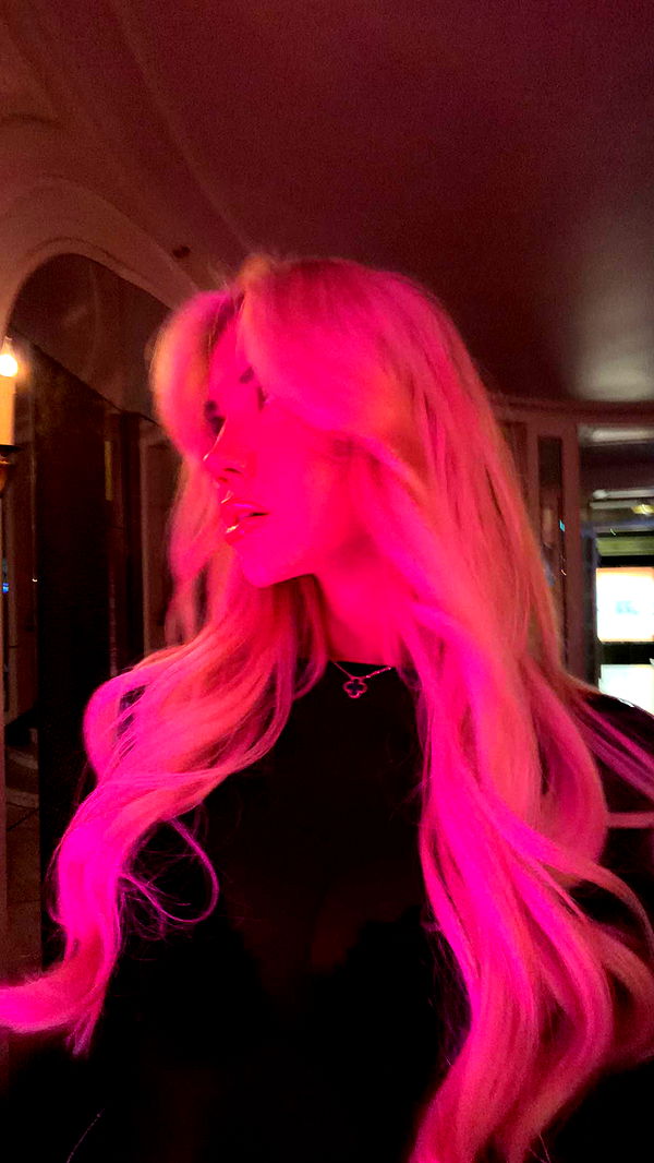 samantrasunny image ~ Altpins