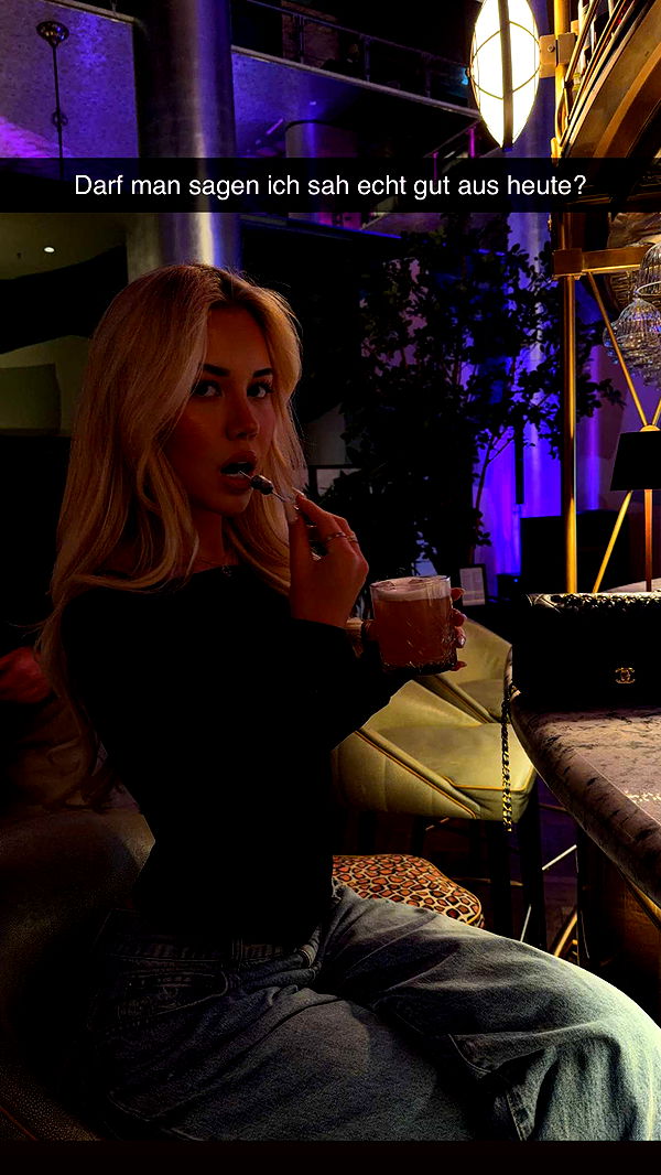 samantrasunny image ~ Altpins