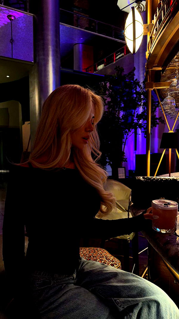 samantrasunny image ~ Altpins