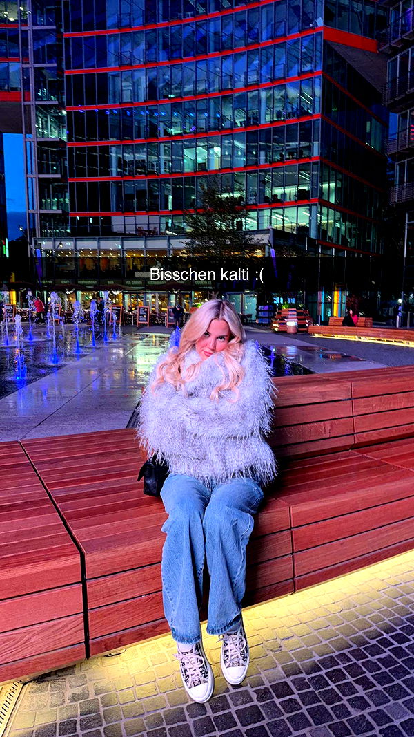 samantrasunny image ~ Altpins