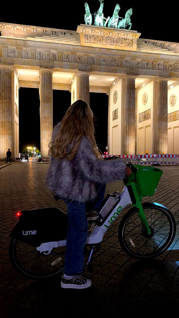 samantrasunny image ~ Altpins