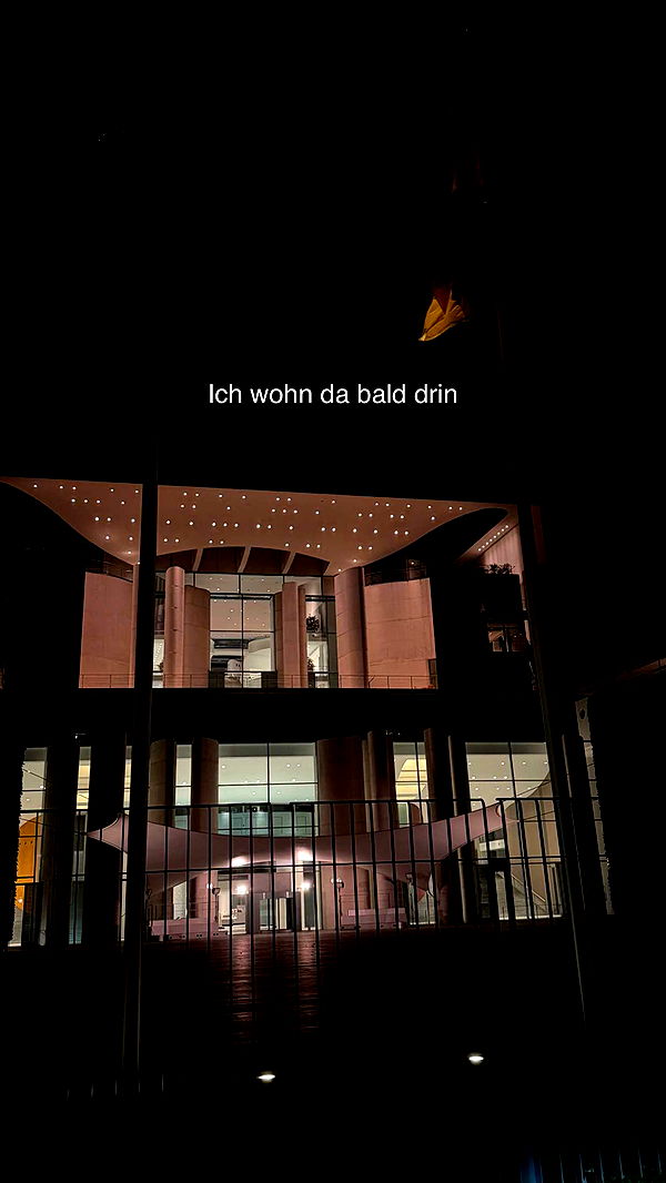 samantrasunny image ~ Altpins