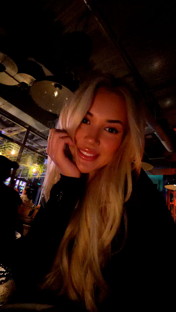 samantrasunny image ~ Altpins