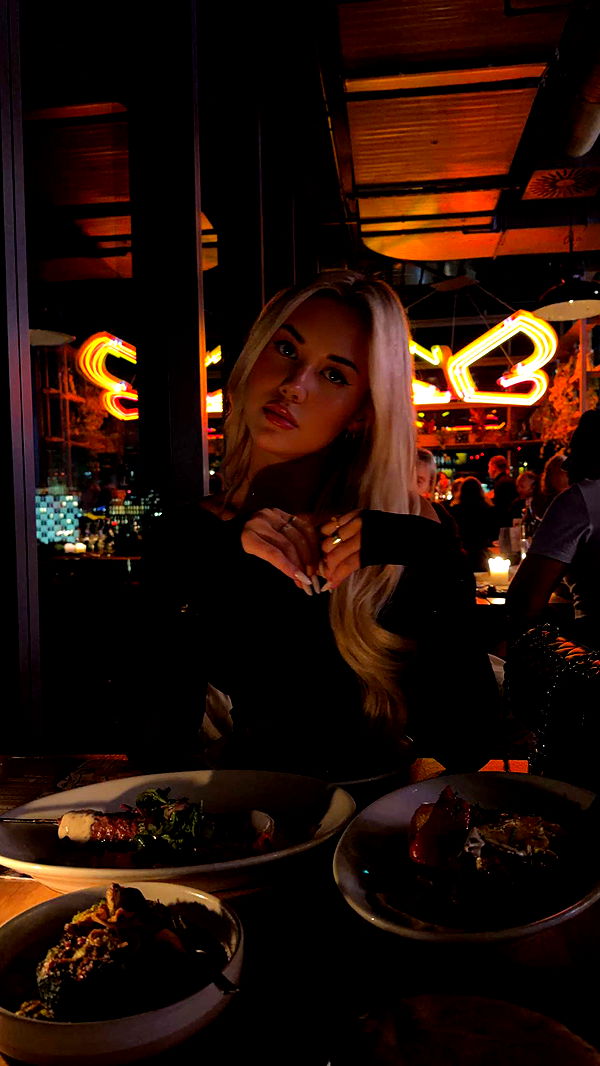 samantrasunny image ~ Altpins