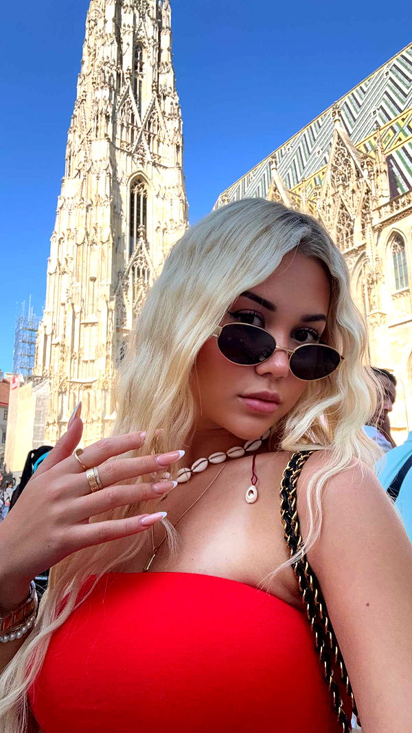 samantrasunny image ~ Altpins