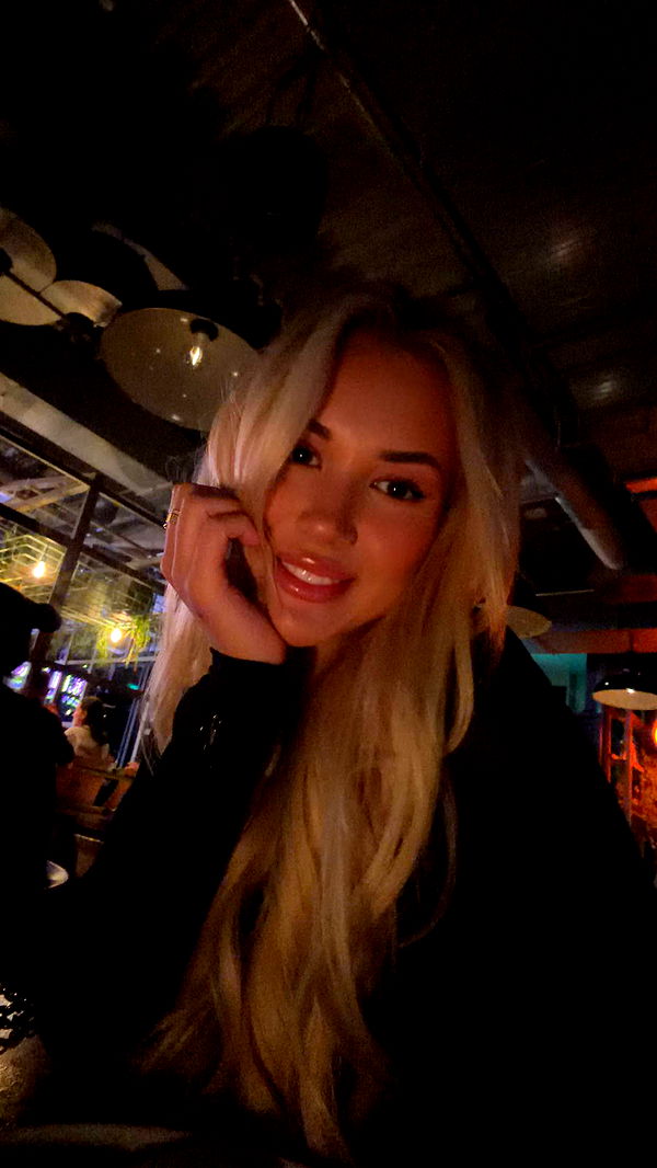 samantrasunny image ~ Altpins