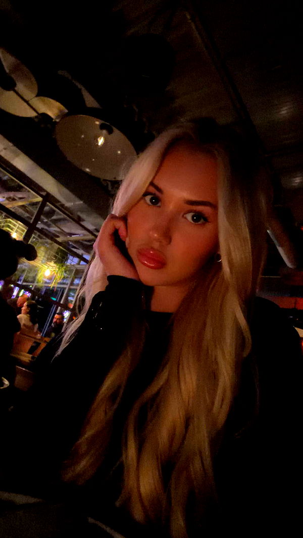 samantrasunny image ~ Altpins