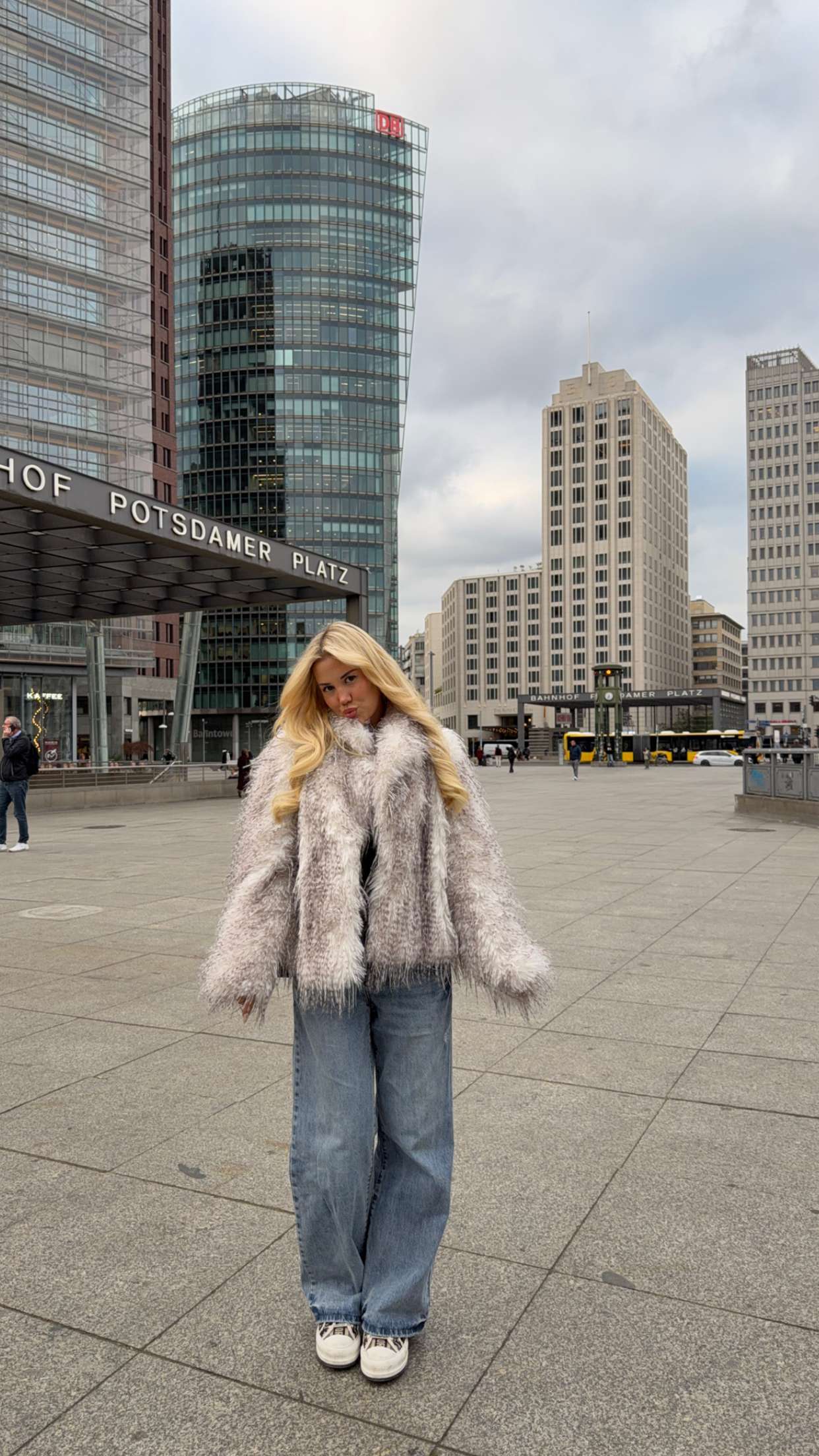 samantrasunny snapchat image archive image