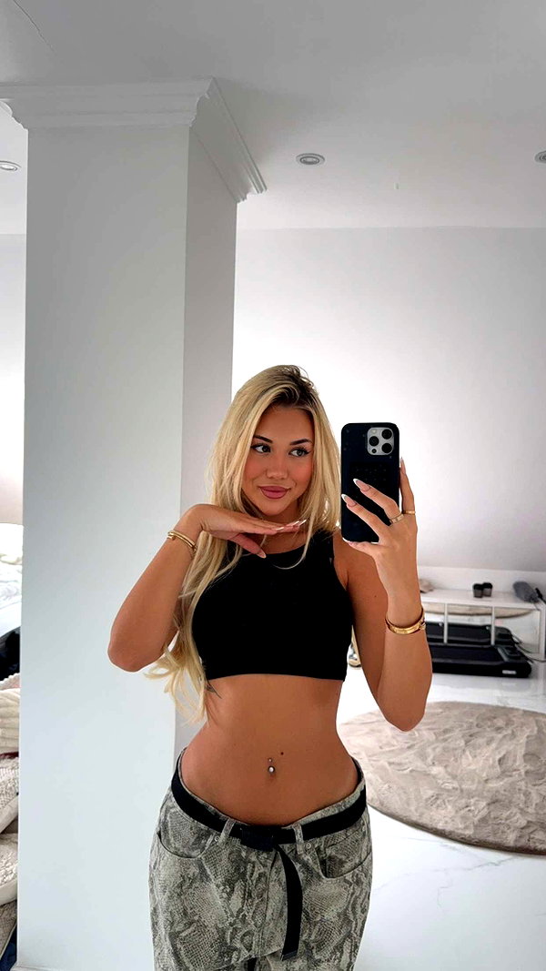 samantrasunny snapchat image archive image