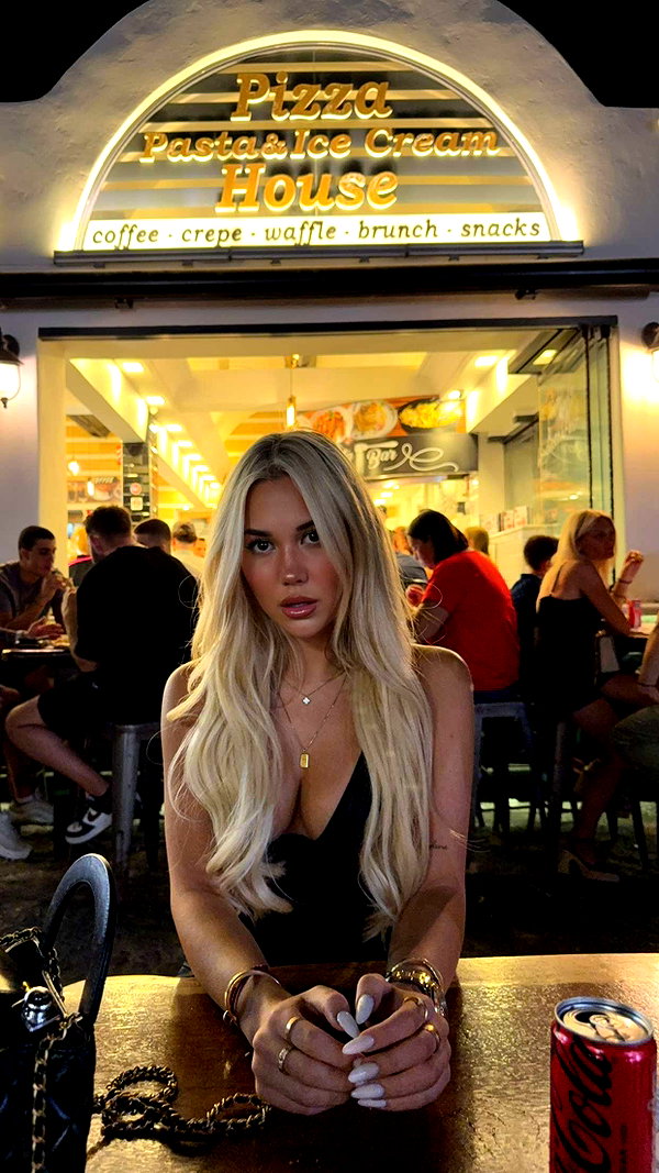 samantrasunny snapchat image archive image