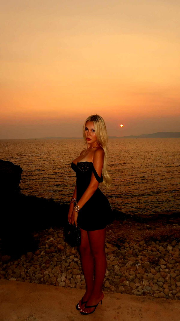 samantrasunny snapchat image archive image
