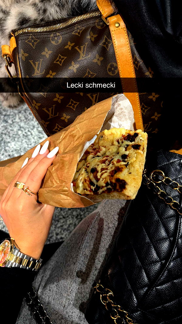 samantrasunny snapchat image archive image