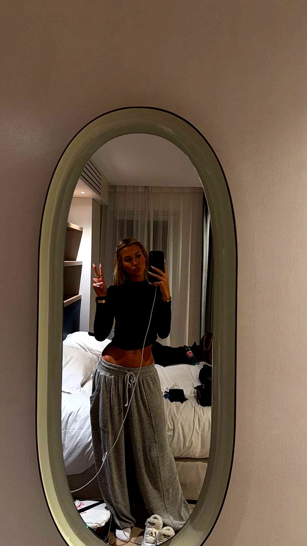 samantrasunny snapchat image archive image