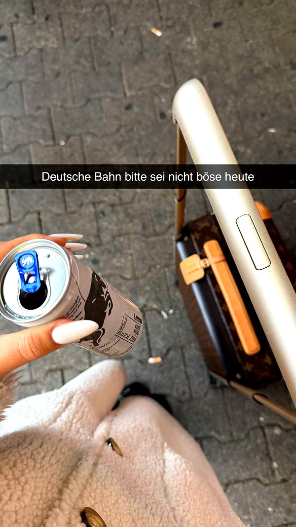 samantrasunny snapchat image archive image