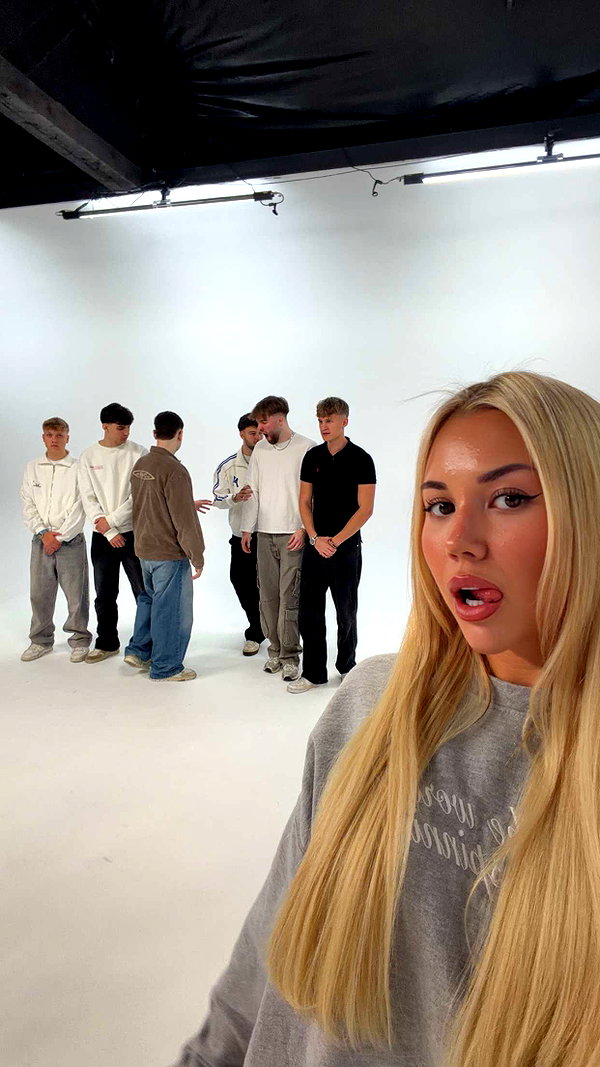 samantrasunny snapchat image archive image