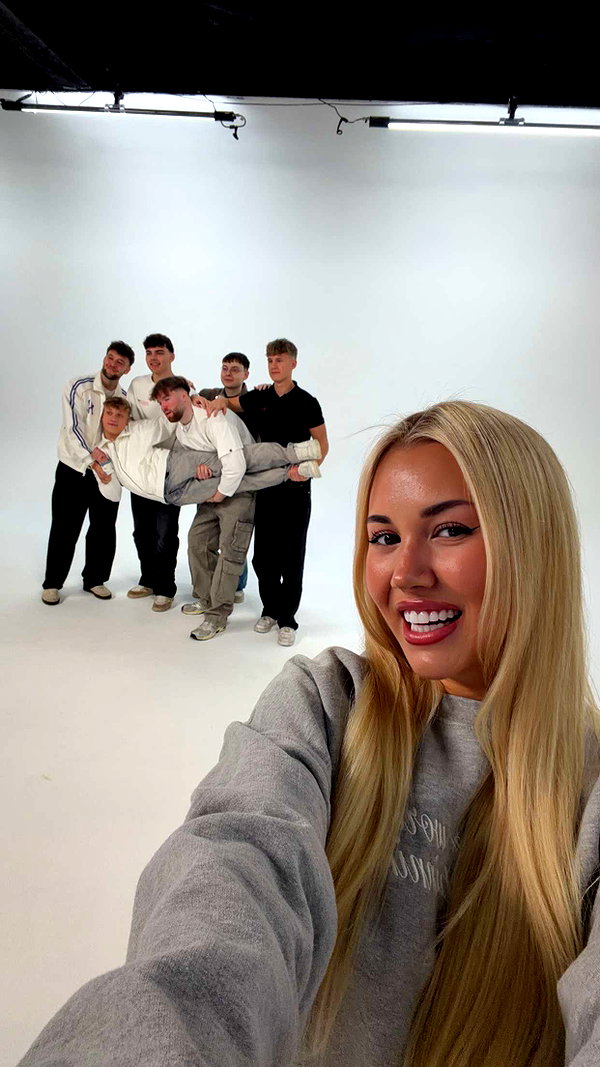samantrasunny snapchat image archive image