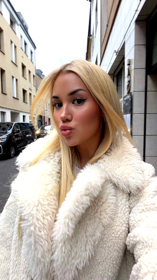 samantrasunny snapchat image archive image