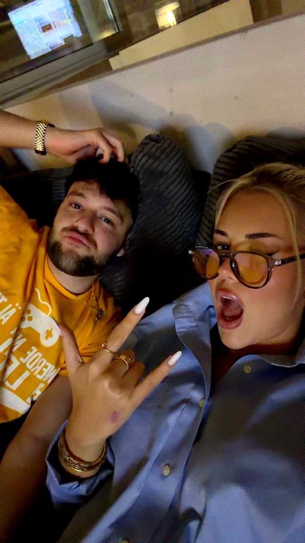 samantrasunny snapchat image archive image