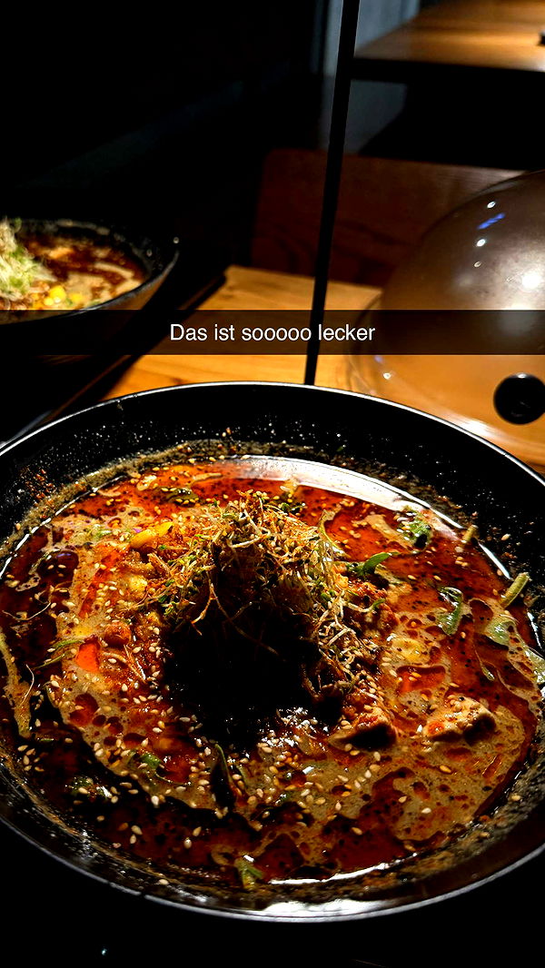 samantrasunny image ~ Altpins