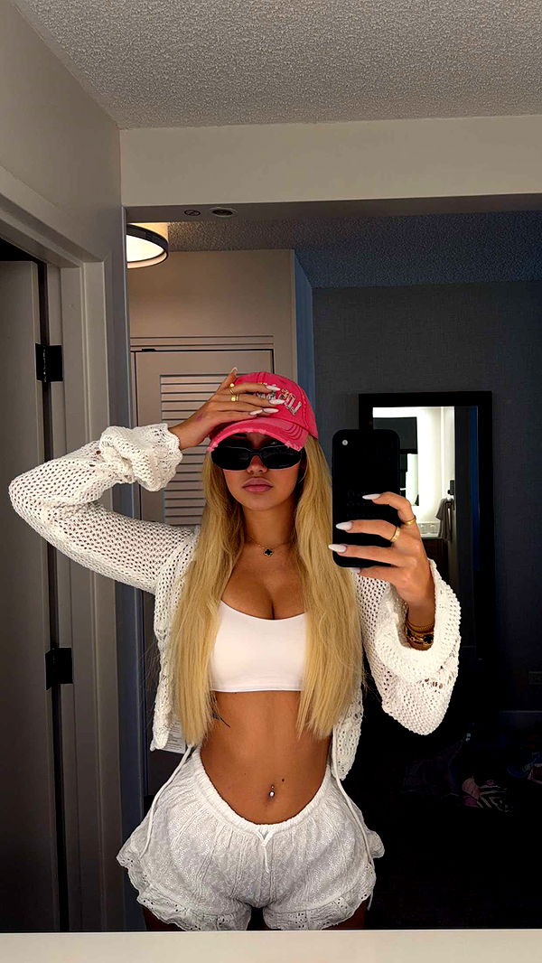 samantrasunny image ~ Altpins