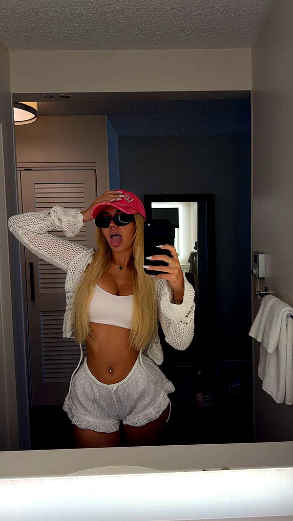 samantrasunny image ~ Altpins