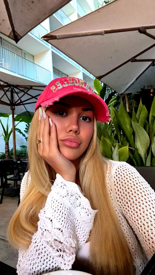 samantrasunny image ~ Altpins