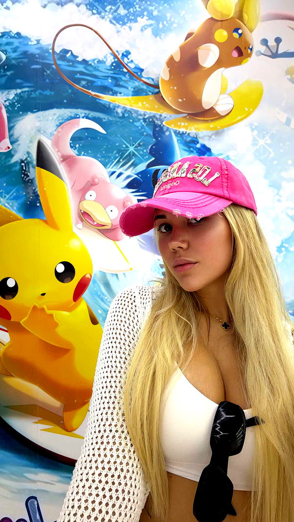 samantrasunny image ~ Altpins