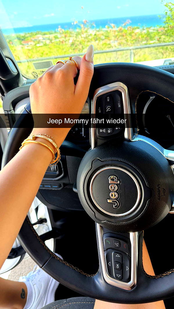 samantrasunny image ~ Altpins