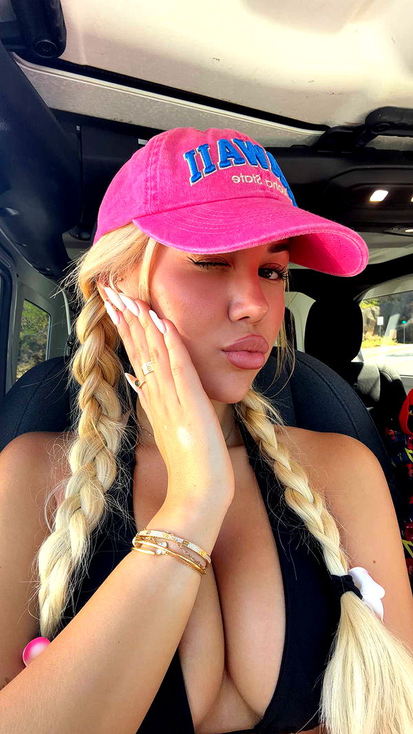 samantrasunny image ~ Altpins