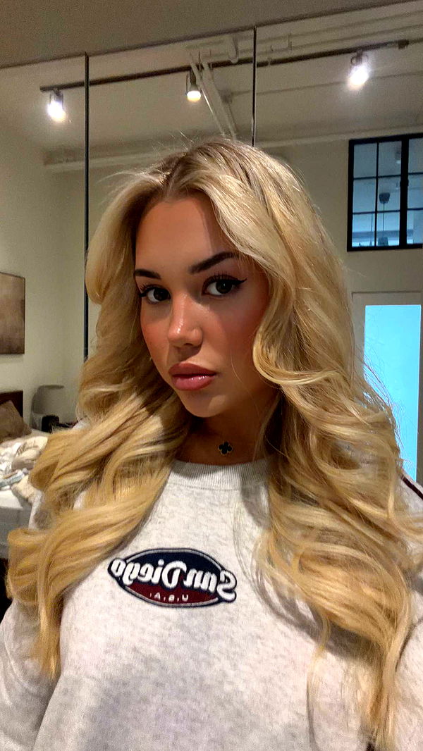 samantrasunny image ~ Altpins