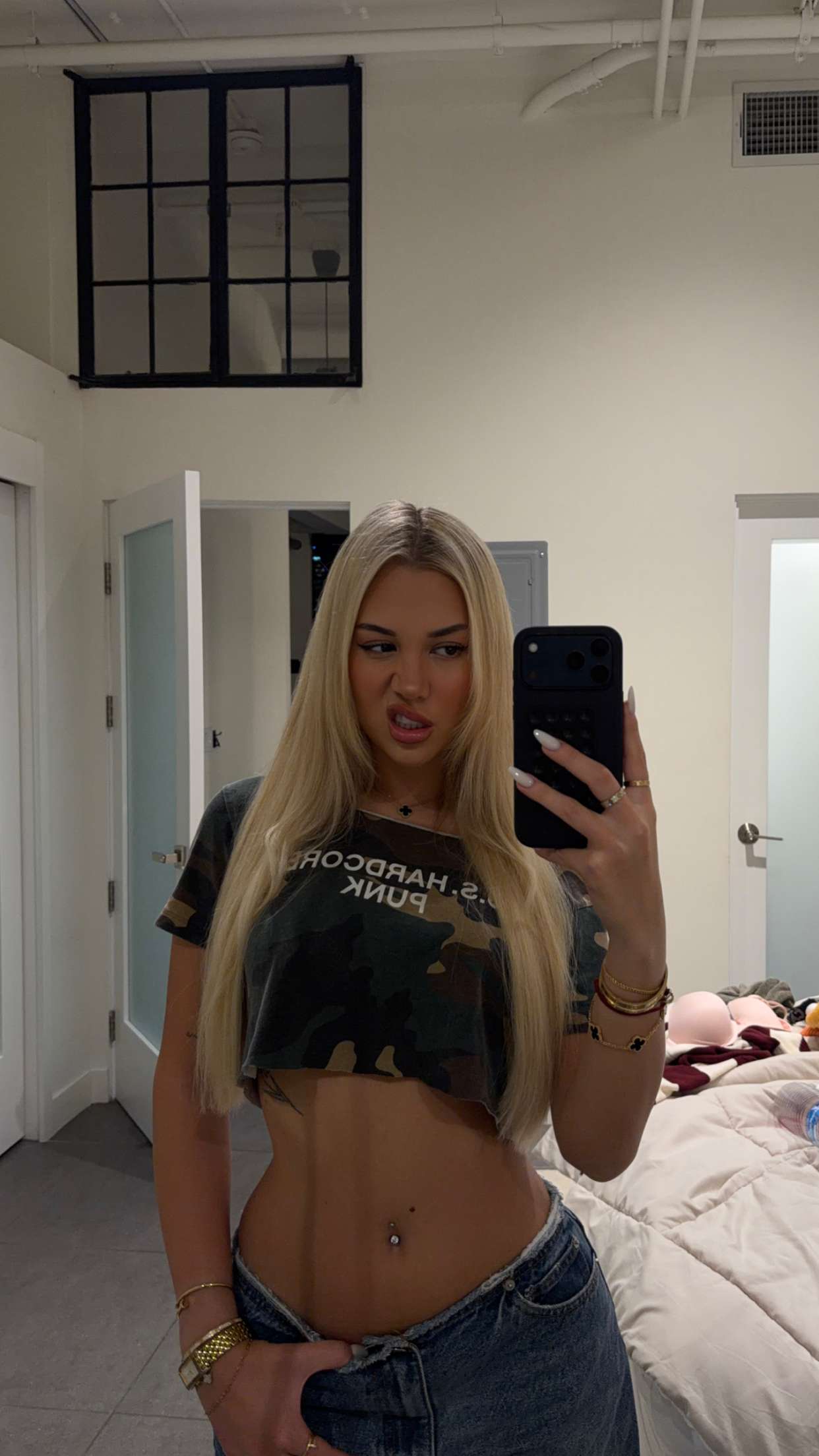 samantrasunny snapchat image archive image