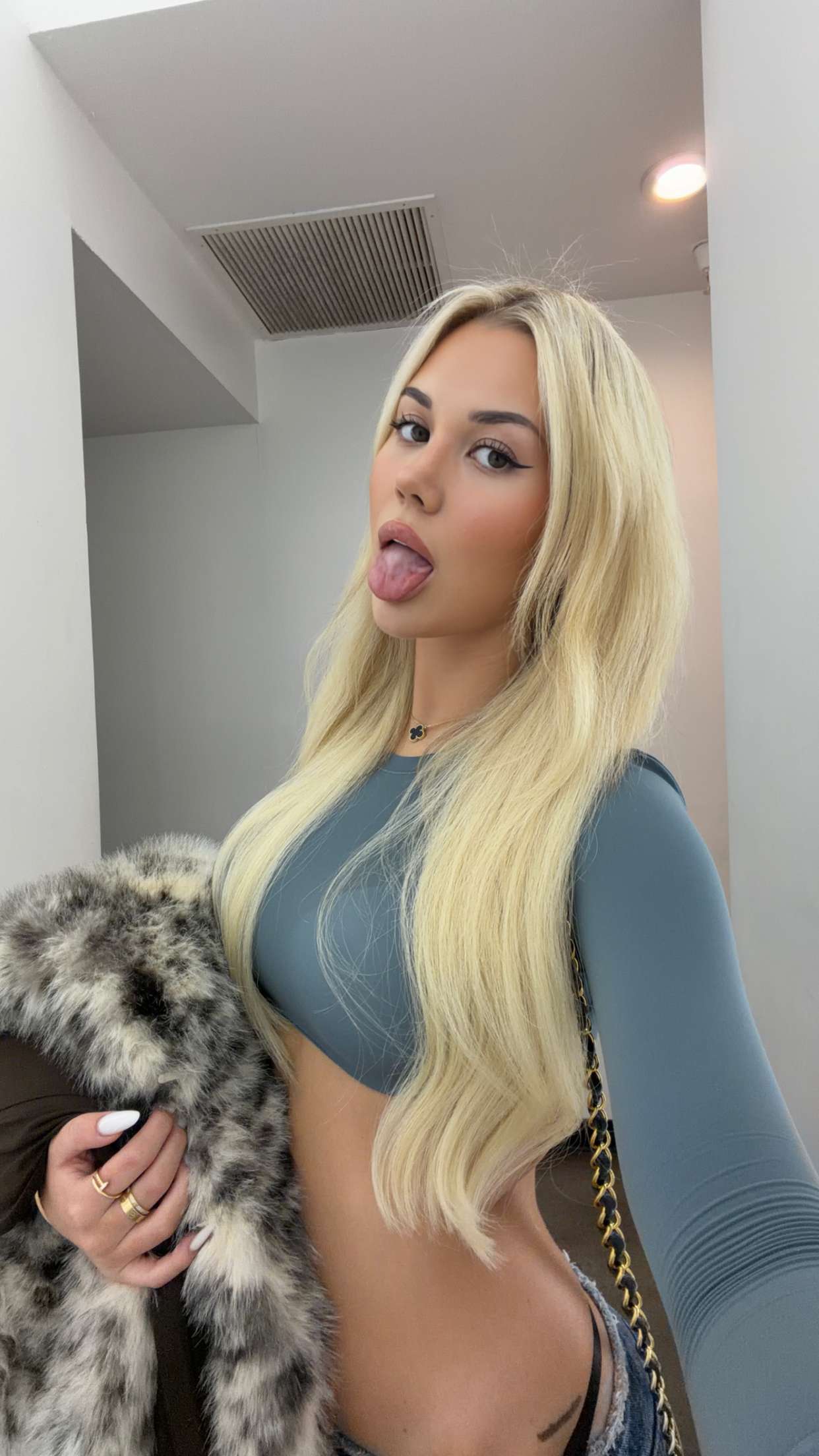 samantrasunny snapchat image archive image