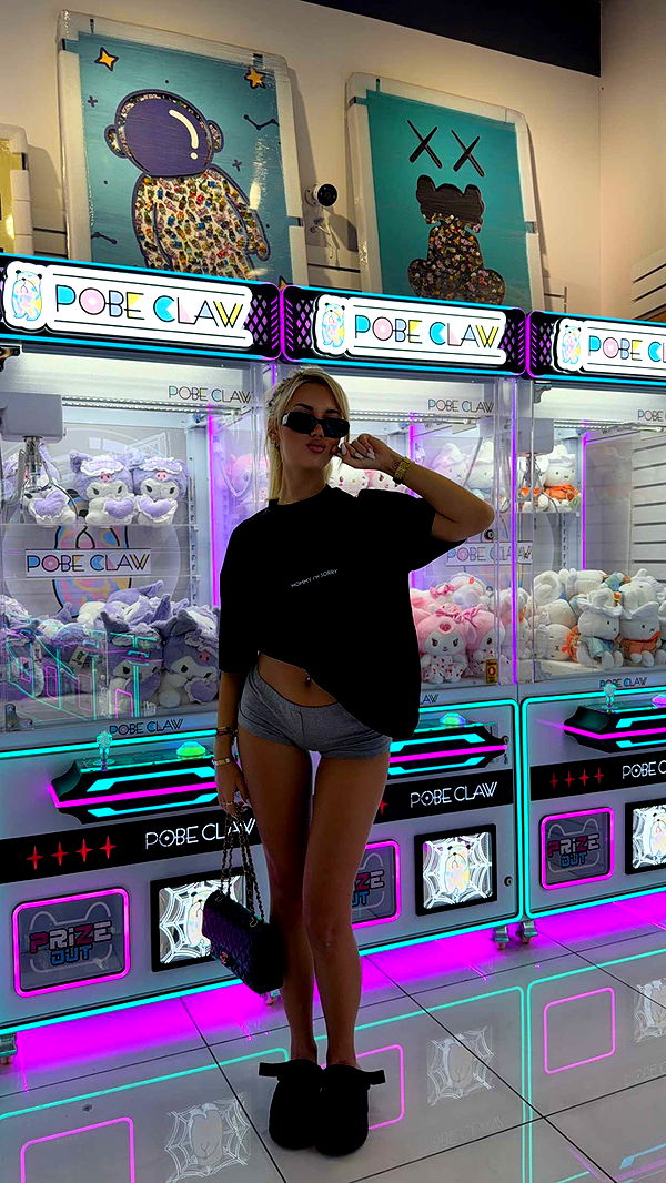 samantrasunny image ~ Altpins