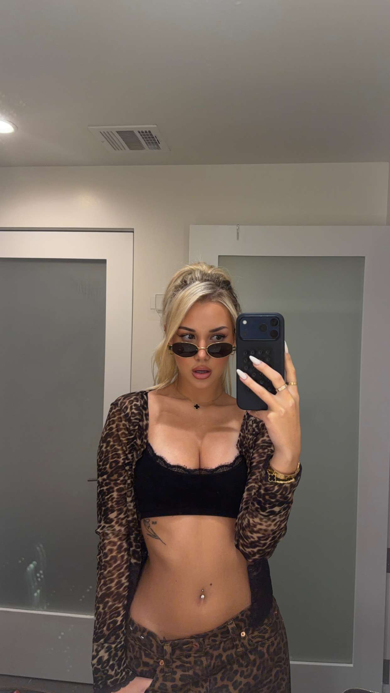 samantrasunny snapchat image archive image