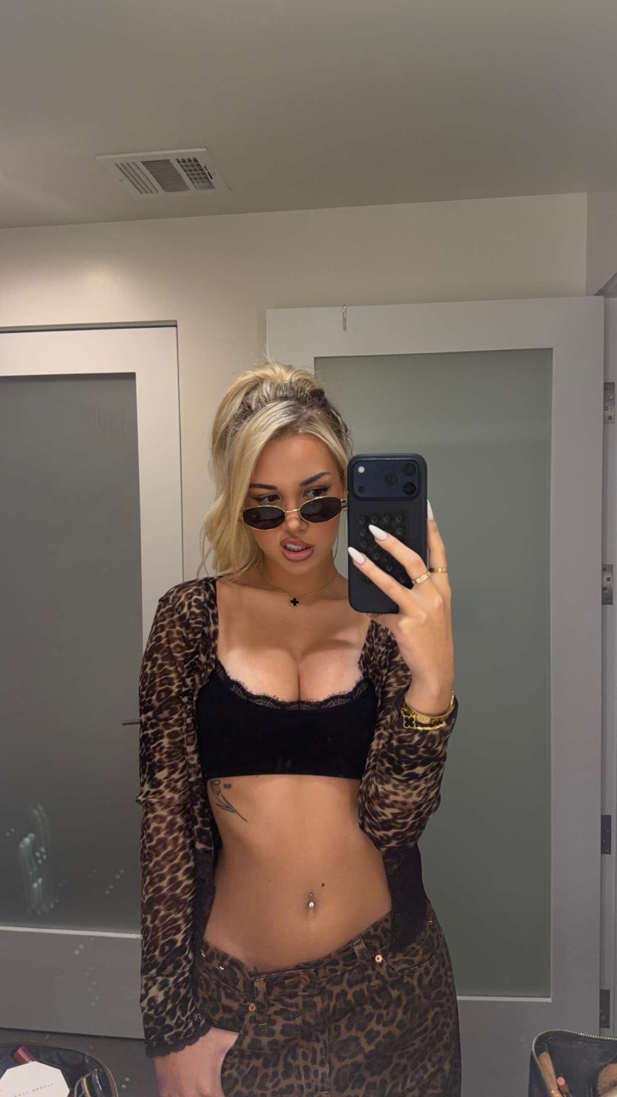 samantrasunny snapchat image archive image
