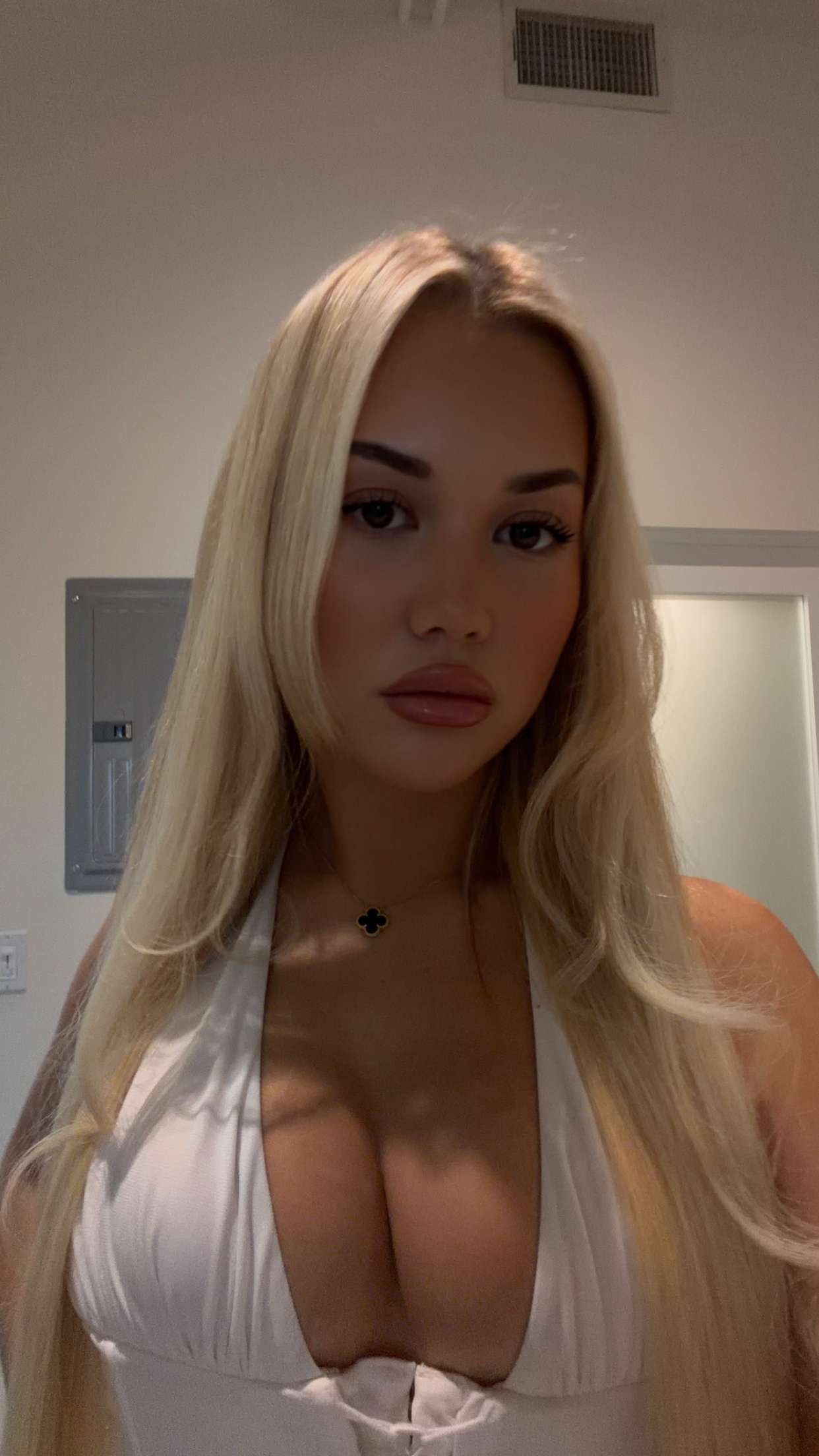 samantrasunny snapchat image archive image