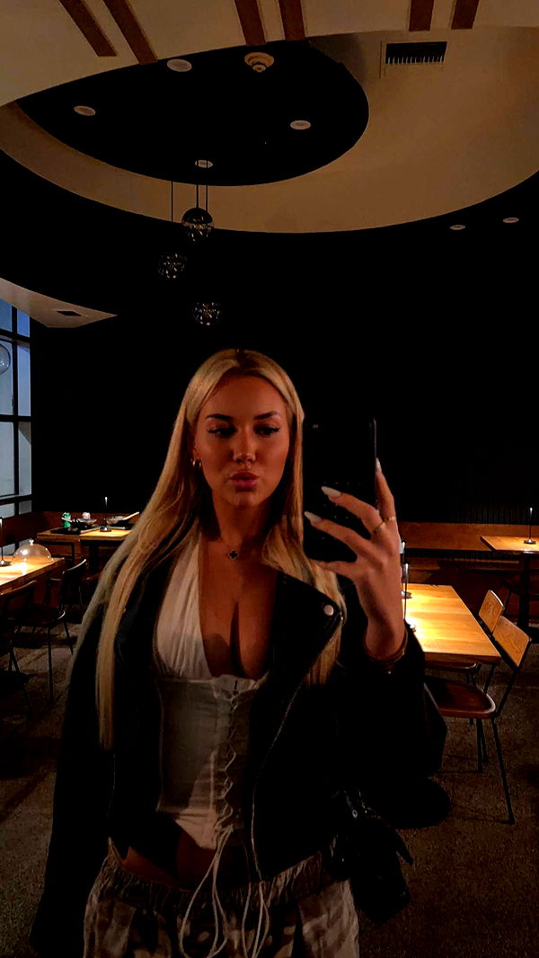 samantrasunny image ~ Altpins