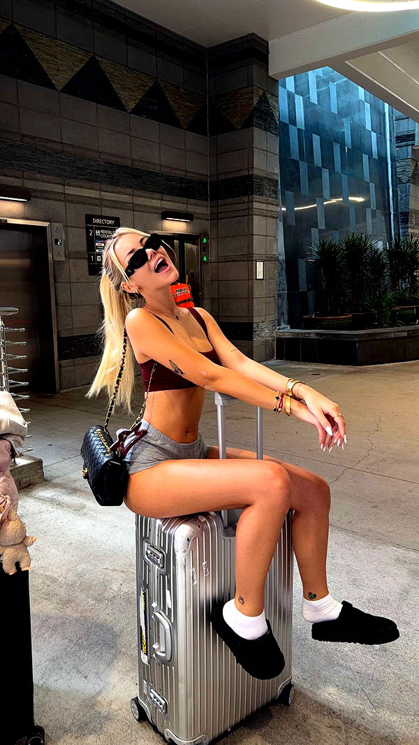 samantrasunny image ~ Altpins